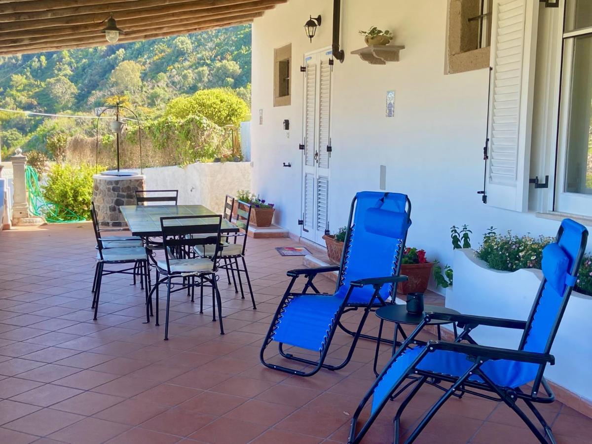 Villa La Milanina Lipari  Exterior photo